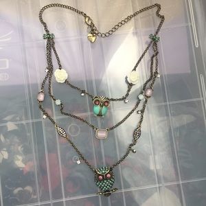 Betsey Johnson Owl Necklace EUC